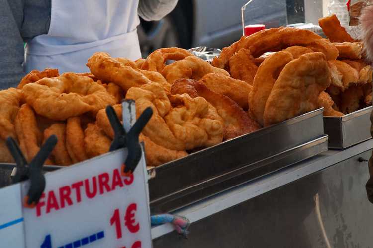 Markt Farturas - portugiesische Spezialität